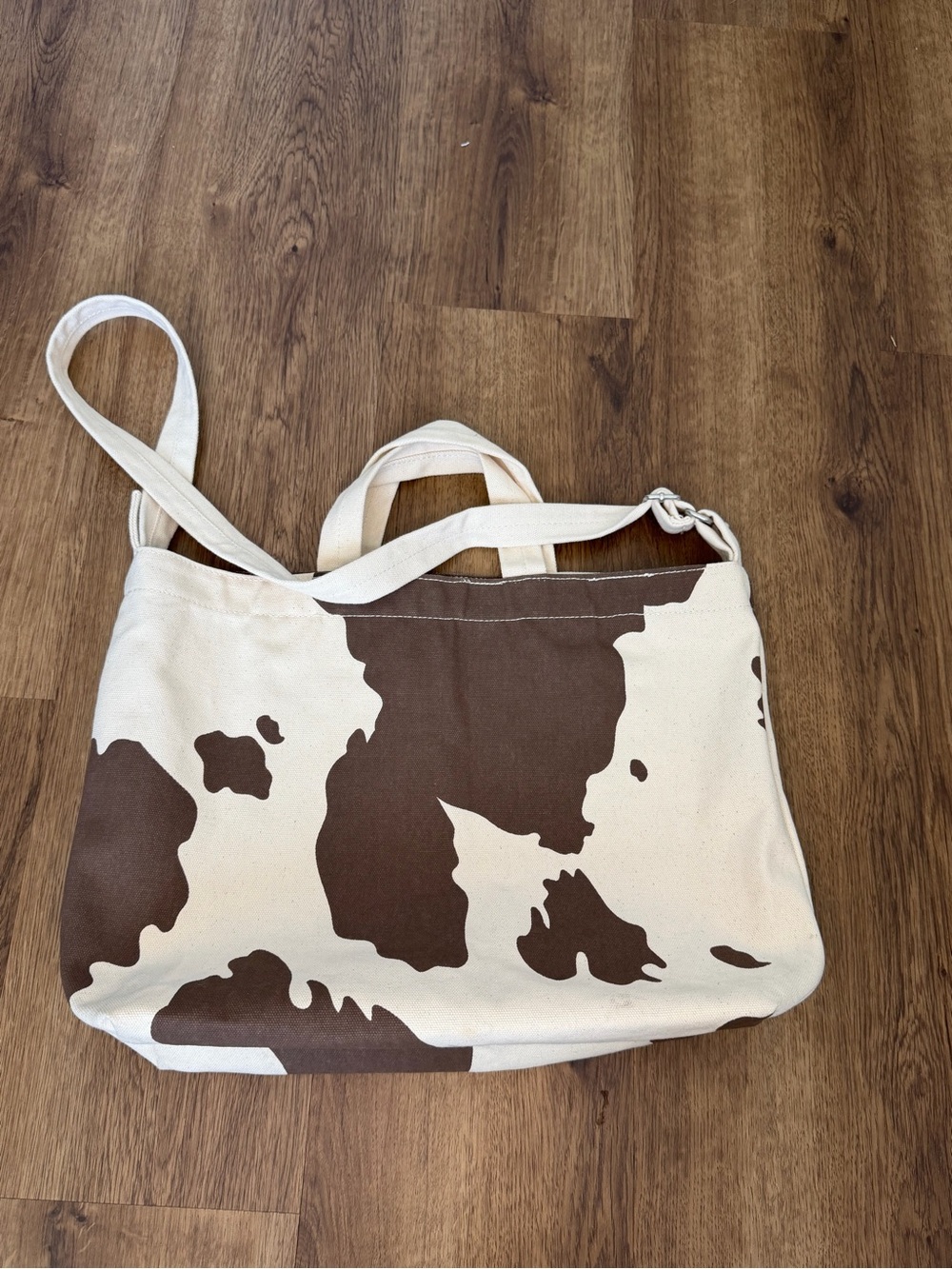 BAGGU Cow Print Canvas Tote in Brown and Cream